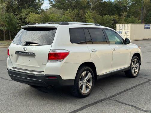 2011 Toyota Highlander Limited
