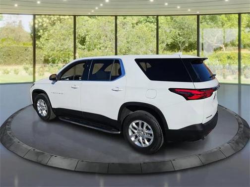 2022 Chevrolet Traverse LS