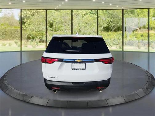 2022 Chevrolet Traverse LS