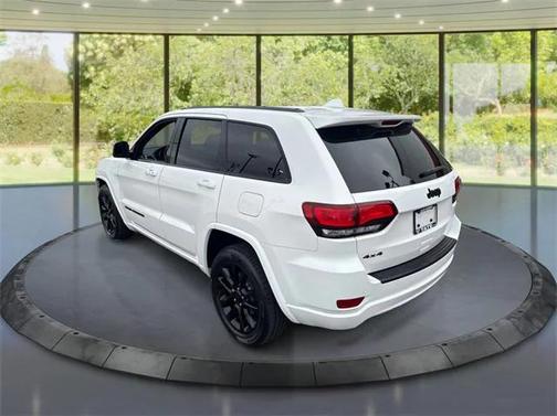 2021 Jeep Grand Cherokee Laredo