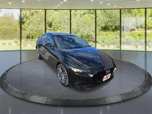 2023 Mazda Mazda3 FWD w/Preferred Package