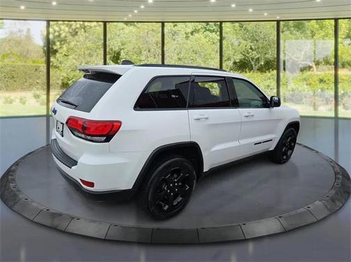 2019 Jeep Grand Cherokee Upland