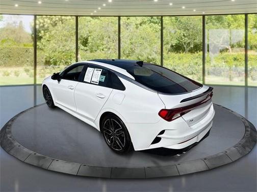 2021 Kia K5 GT