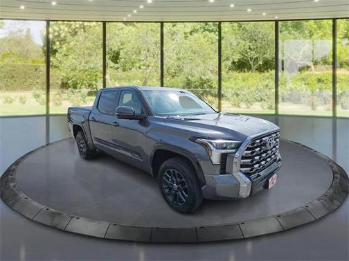 2024 Toyota Tundra Hybrid Platinum