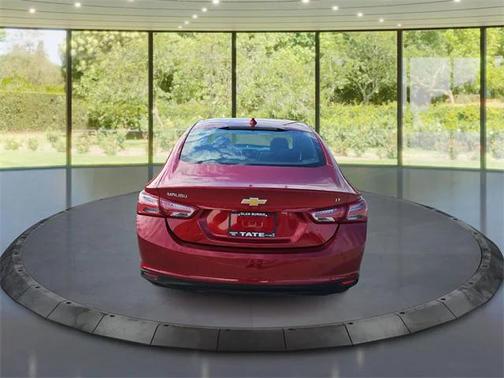 2022 Chevrolet Malibu FWD LT