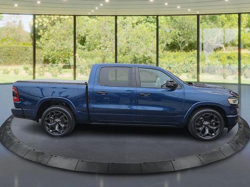 Patriot Blue Pearlcoat 2023 RAM 1500 Limited