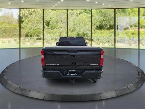 2022 Chevrolet Silverado 2500 Custom
