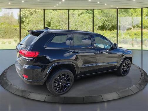 2021 Jeep Grand Cherokee Laredo