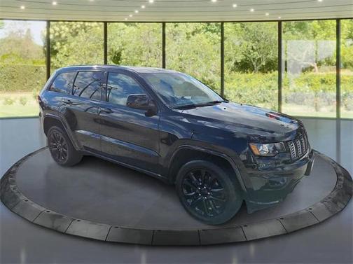 2021 Jeep Grand Cherokee Laredo