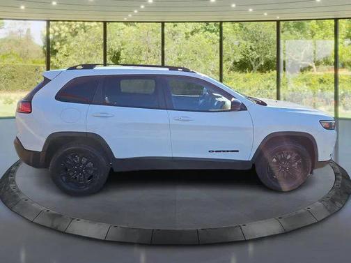 2023 Jeep Cherokee Altitude