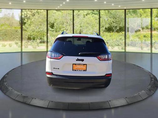 2023 Jeep Cherokee Altitude