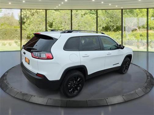 2023 Jeep Cherokee Altitude