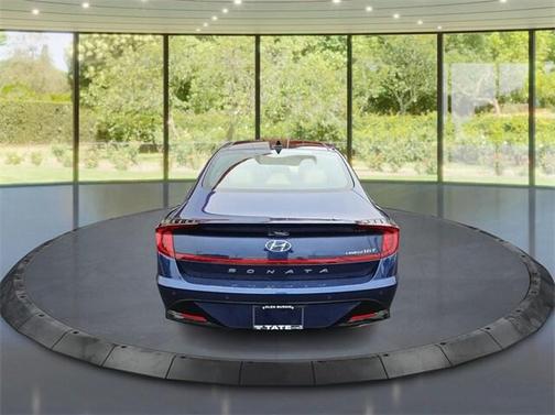 2021 Hyundai SONATA Limited