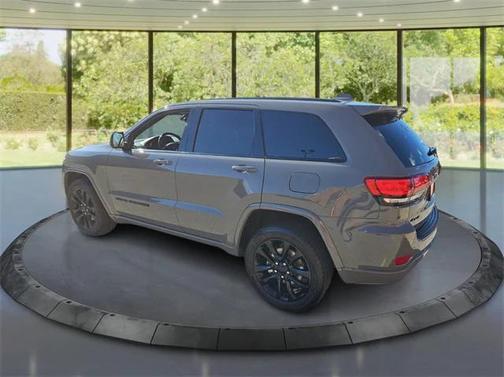 2021 Jeep Grand Cherokee Laredo