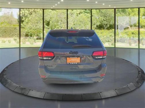 2021 Jeep Grand Cherokee Laredo