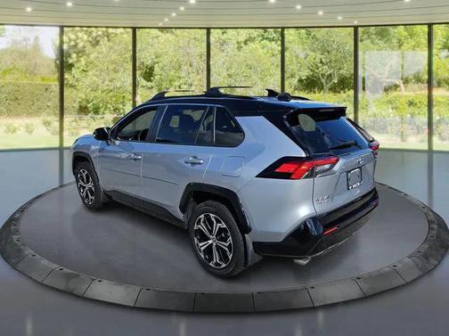 2022 Toyota RAV4 Prime XSE