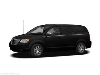 Brilliant Black Crystal Pearlcoat 2010 Chrysler Town & Country Limited