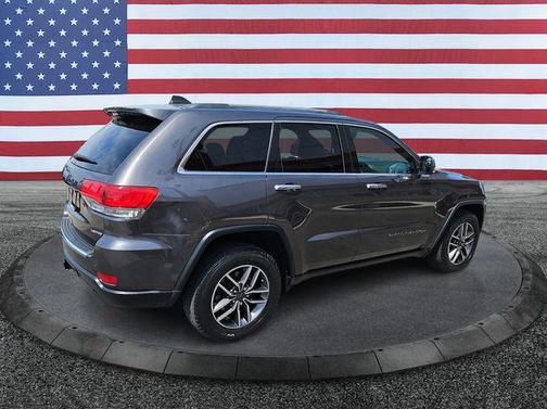 Granite Crystal Metallic Clearcoat 2019 Jeep Grand Cherokee Limited