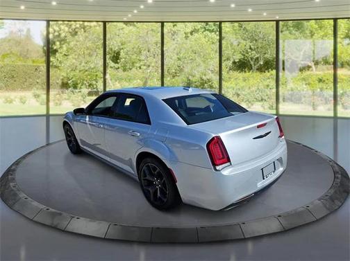 2023 Chrysler 300 S