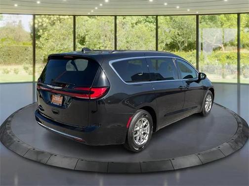 2021 Chrysler Pacifica Touring