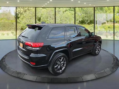 2021 Jeep Grand Cherokee 80th Anniversary 4X4