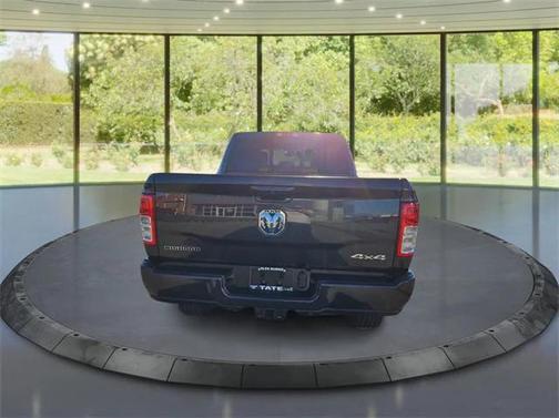 2019 RAM 2500 Big Horn Crew Cab 4x4 6'4' Box