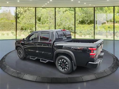 2022 Nissan Frontier PRO-X
