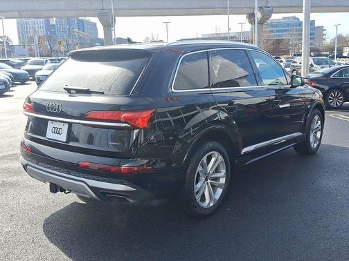 2026 Audi Q7 55 Premium Plus