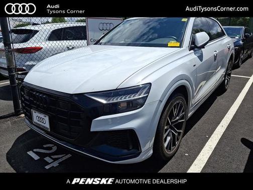 2023 Audi Q8 55 Premium Plus