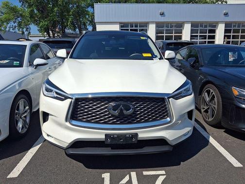 Majestic 2021 INFINITI QX50 LUXE AWD