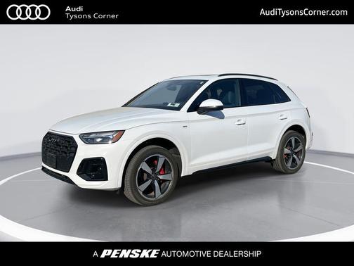 Glacier White Metallic 2024 Audi Q5 45 S line Premium Plus