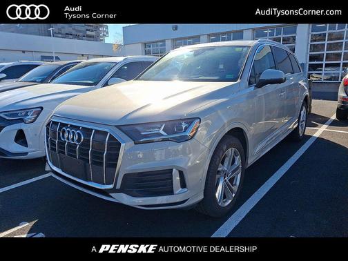2023 Audi Q7 45 Premium