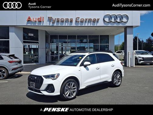 2025 Audi Q3 Premium 45 TFSI S line quattro Tiptronic