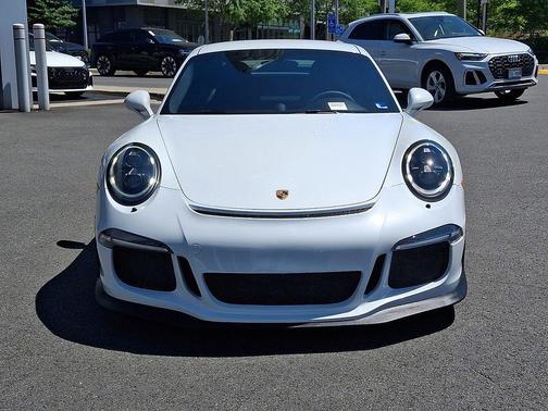 Carrara White 2015 Porsche 911 GT3