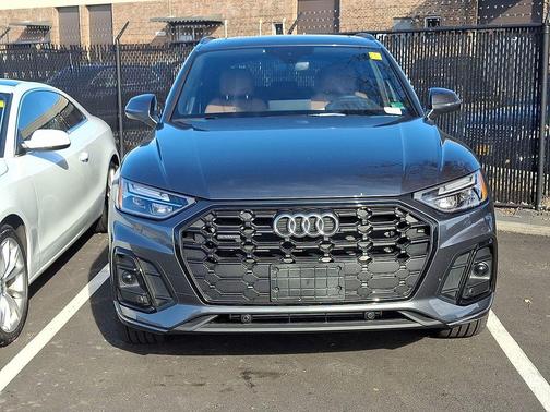 2025 Audi Q5 45 S line Premium