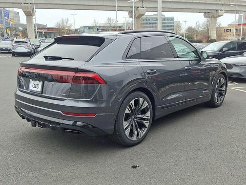 2026 Audi Q8 55 Premium Plus