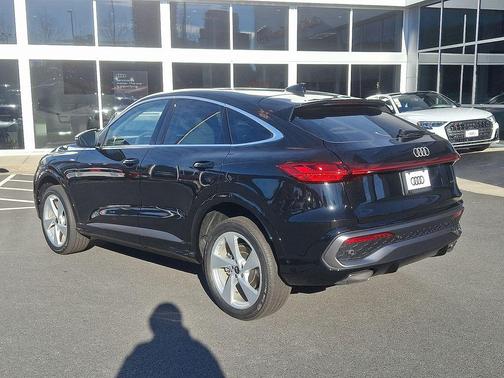 2025 Audi Q5 Prestige TFSI quattro S tronic