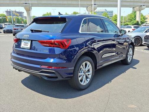 2025 Audi Q3 Premium 45 TFSI S line quattro Tiptronic