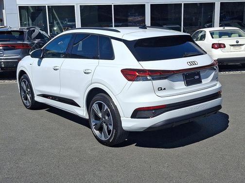 2024 Audi Q4 e-tron Premium 50 quattro