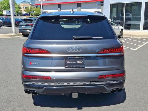 Daytona Gray Pearl Effect 2021 Audi SQ7 4.0T Prestige