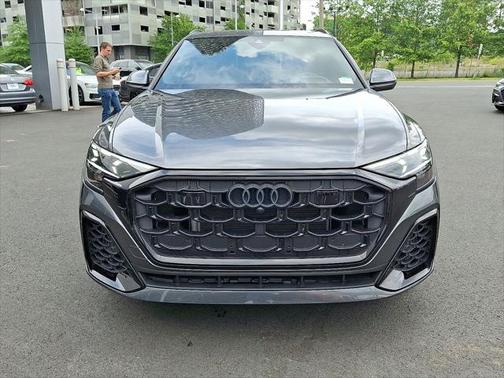 2025 Audi Q8 55 Prestige