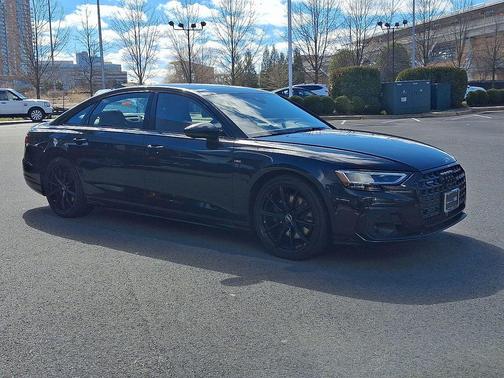 2022 Audi A8 L 55 TFSI quattro Tiptronic