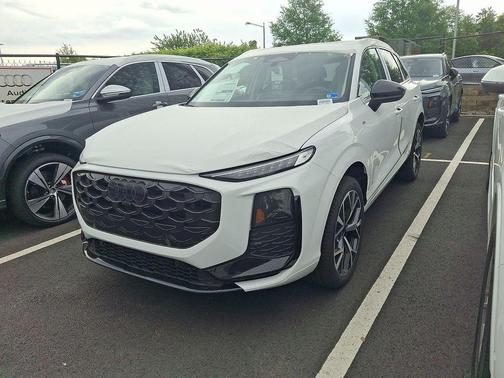 Arkona White 2026 Audi Q3 TFSI quattro S tronic