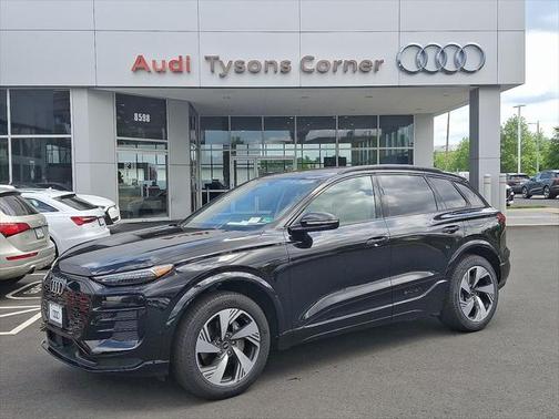 2025 Audi Q6 e-tron Premium Plus quattro