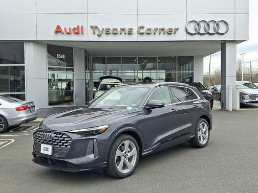 2025 Audi Q5 Prestige TFSI quattro S tronic