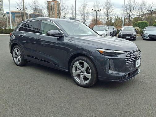 2025 Audi Q5 Prestige TFSI quattro S tronic