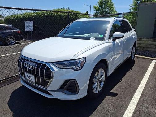 2025 Audi Q3 45 S line Premium Plus
