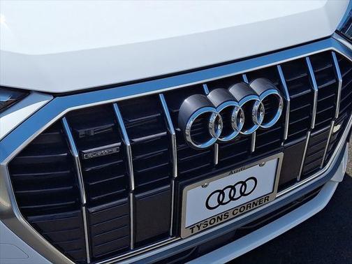 2025 Audi Q3 45 S line Premium Plus