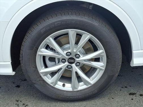 2025 Audi Q3 45 S line Premium Plus