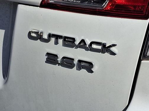 2013 Subaru Outback 3.6R Limited